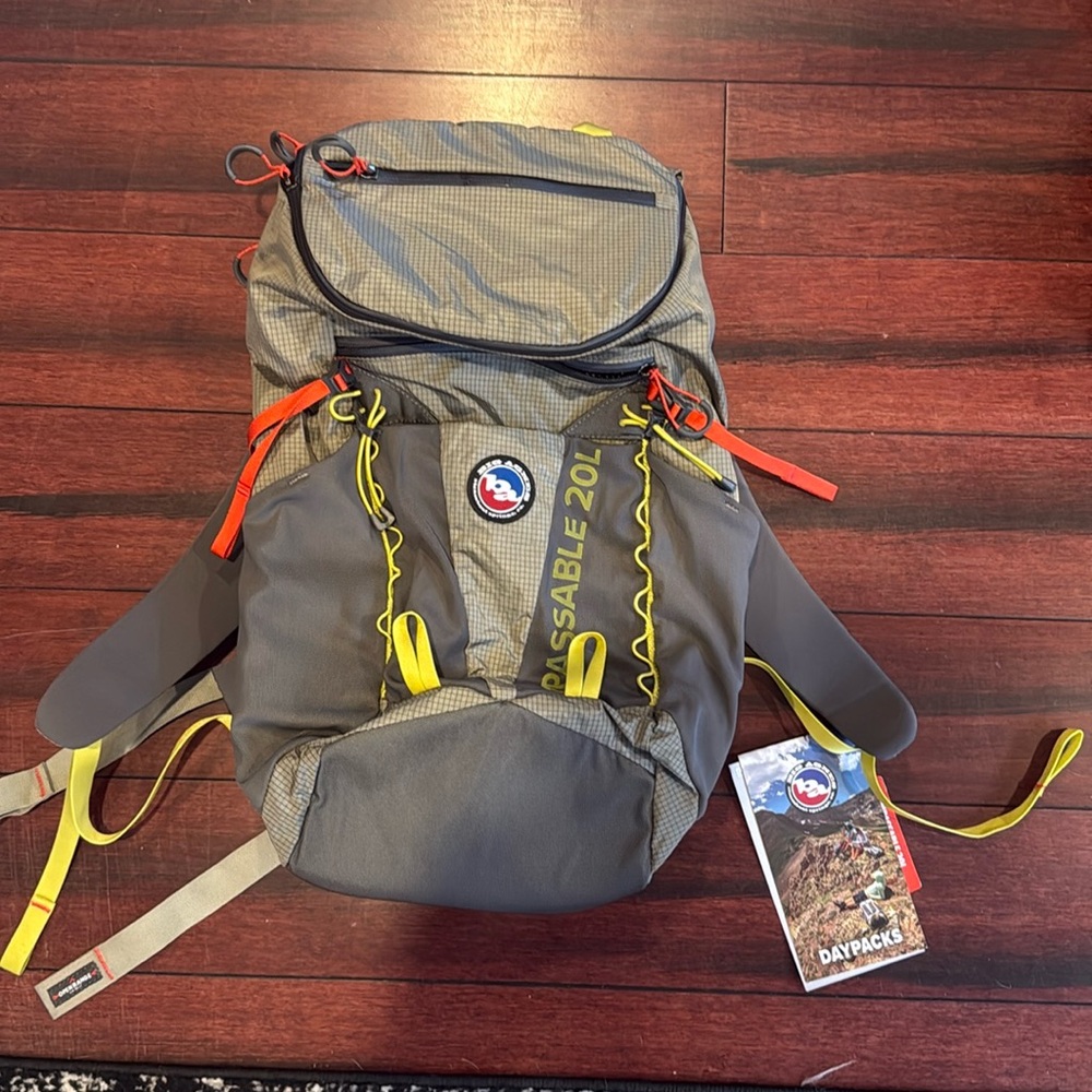 Big Angus impassible 20 L day pack